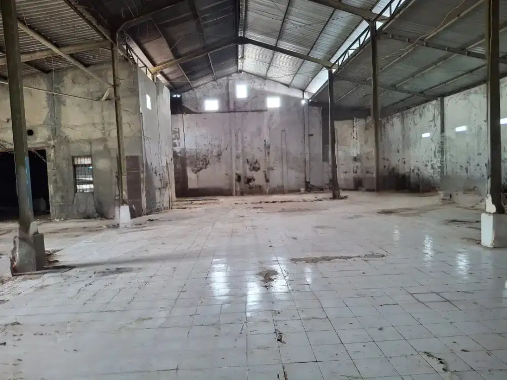 DIJUAL GUDANG KONSTRUKSI BAJA LT/LB 970/700 M2, AKSES JALAN PROVINSI