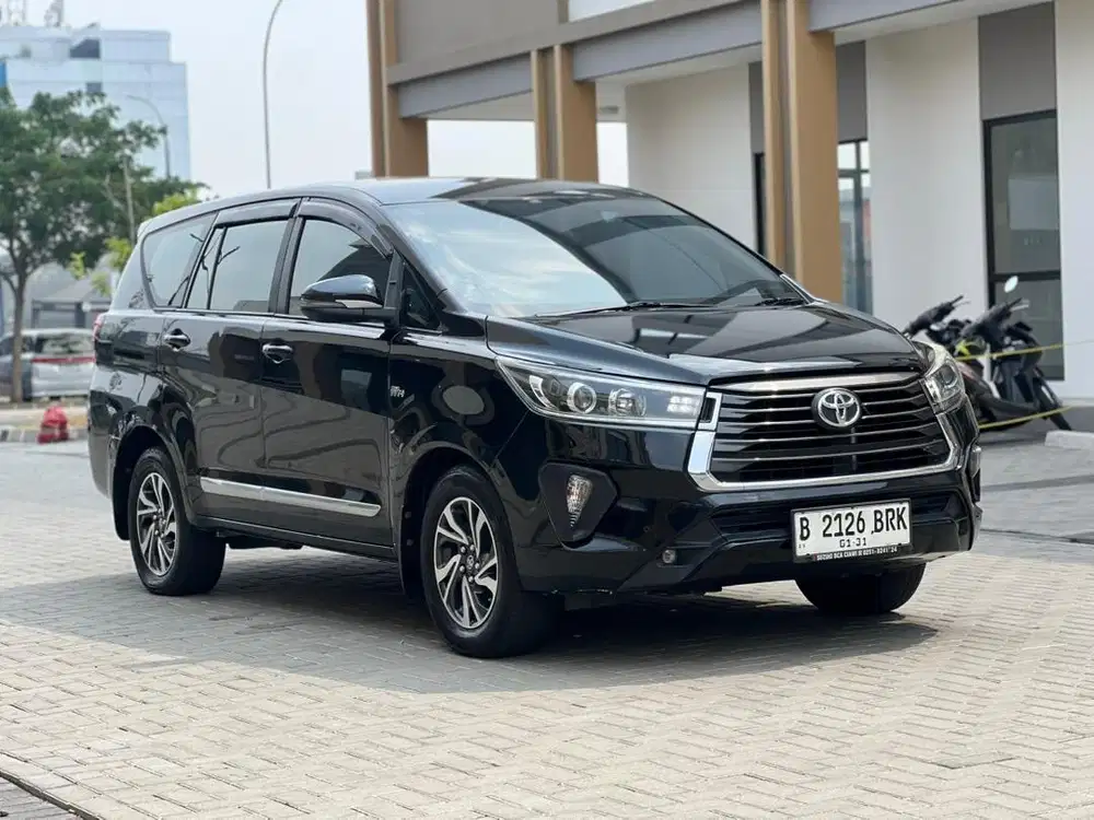 [KM 57rban] toyota kijang innova v lux AT2021