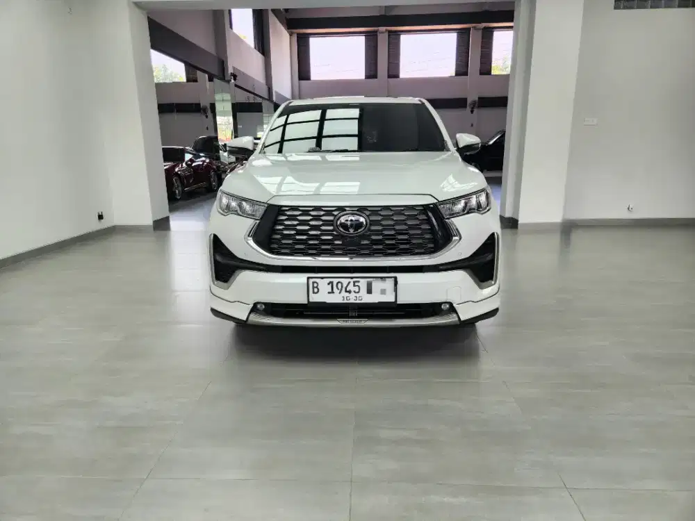 Innova Zenix 2.0L Q Hybrid CVT Modelista TSS  Improvement 2025 km10rb