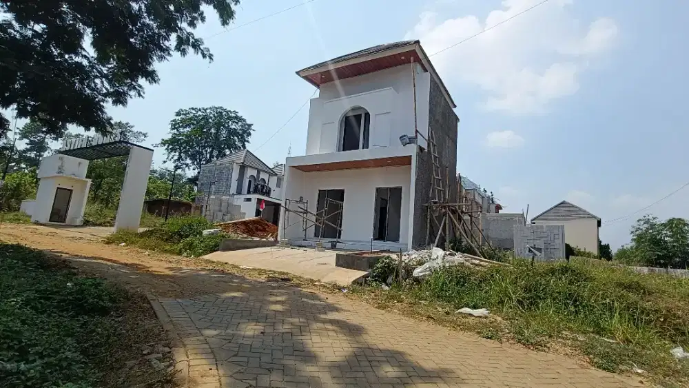RUMAH BARU SIAP HUNI SHM READY BISA KPR DI BANYUMANIK