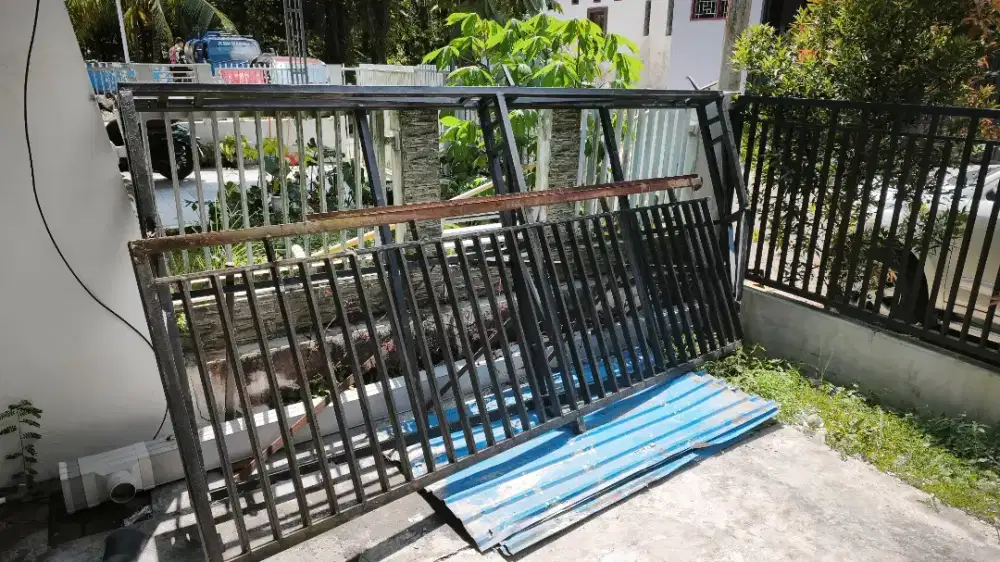 Rangka besi hollow kanopi, pagar dan talang air