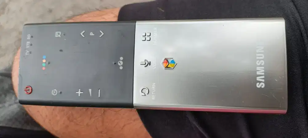 Remot tv smart samsung mulus kaya baru