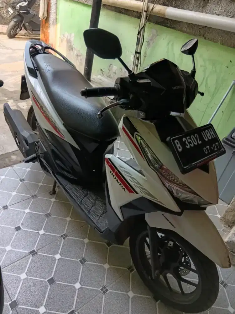 vario 125 tahun 2017