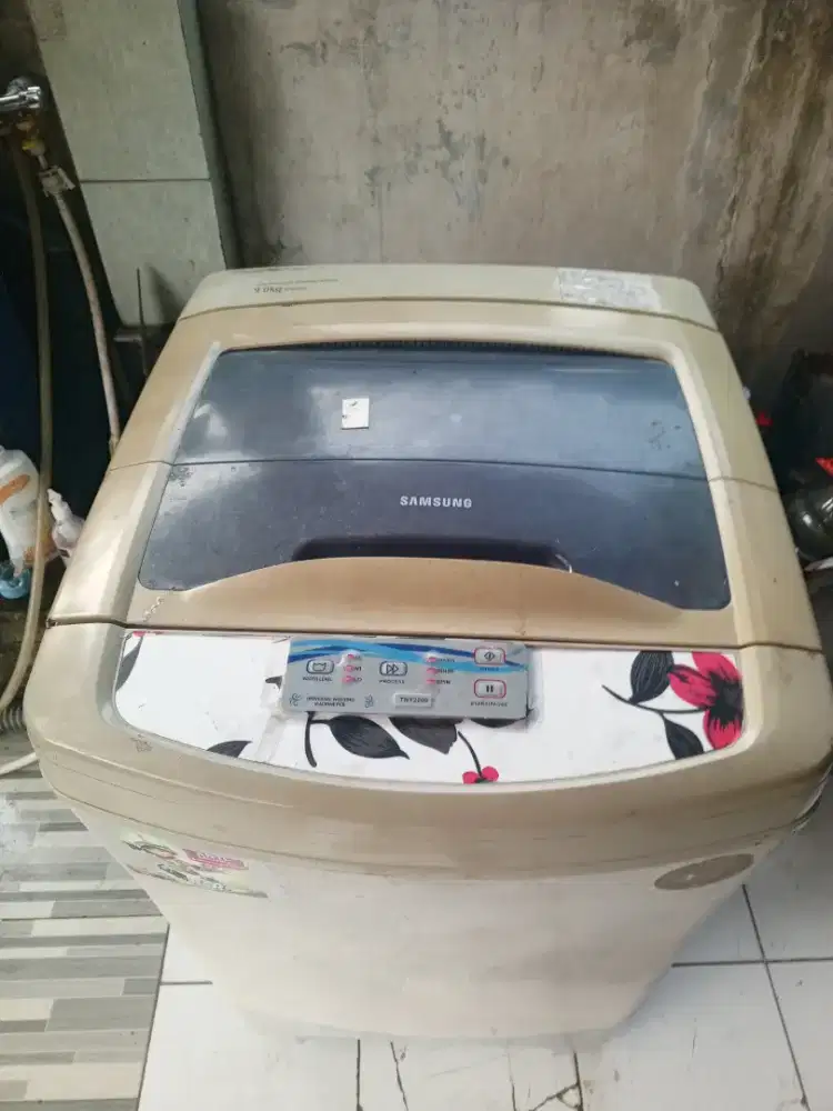 Mesin cuci top loading