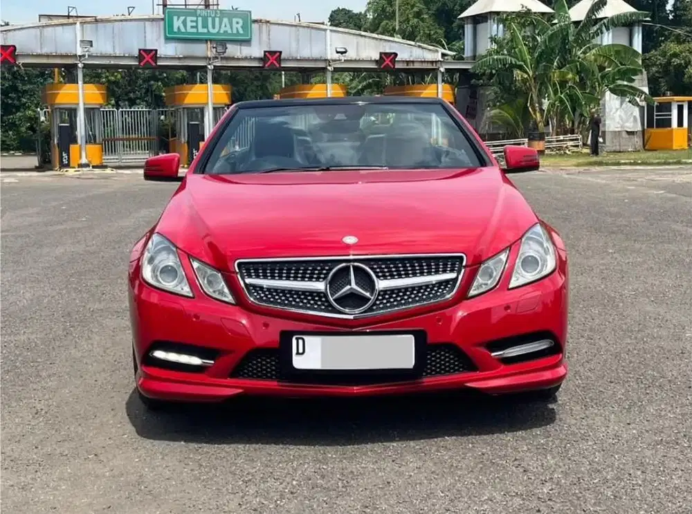 TERMURAH!! MERCY E250 CABRIOLET AT MERAH 2013
