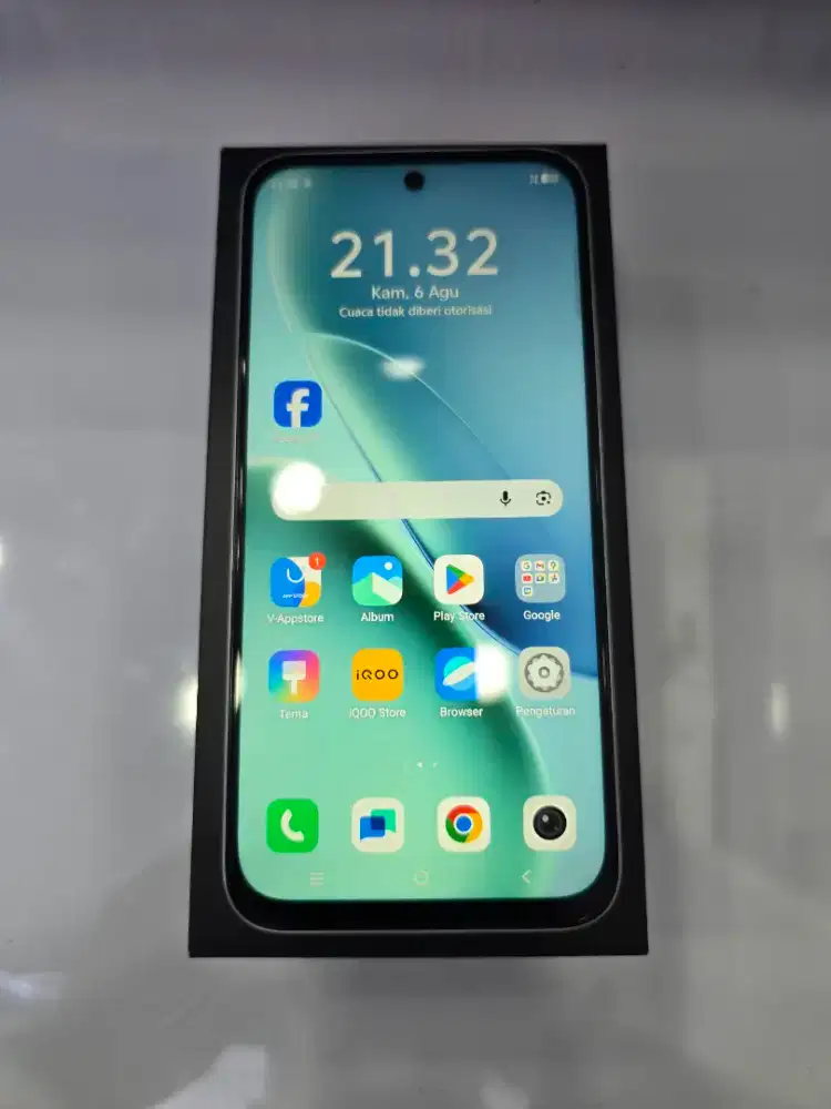 Iqoo Z11x 5G 8/256Gb Star Silver Garansi resmi Vivo 10 bln -MasterCom