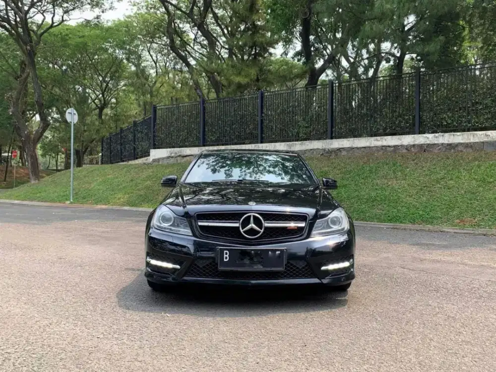 Low KM//Merc E350 AMG EQ BOOST//2019//Like New