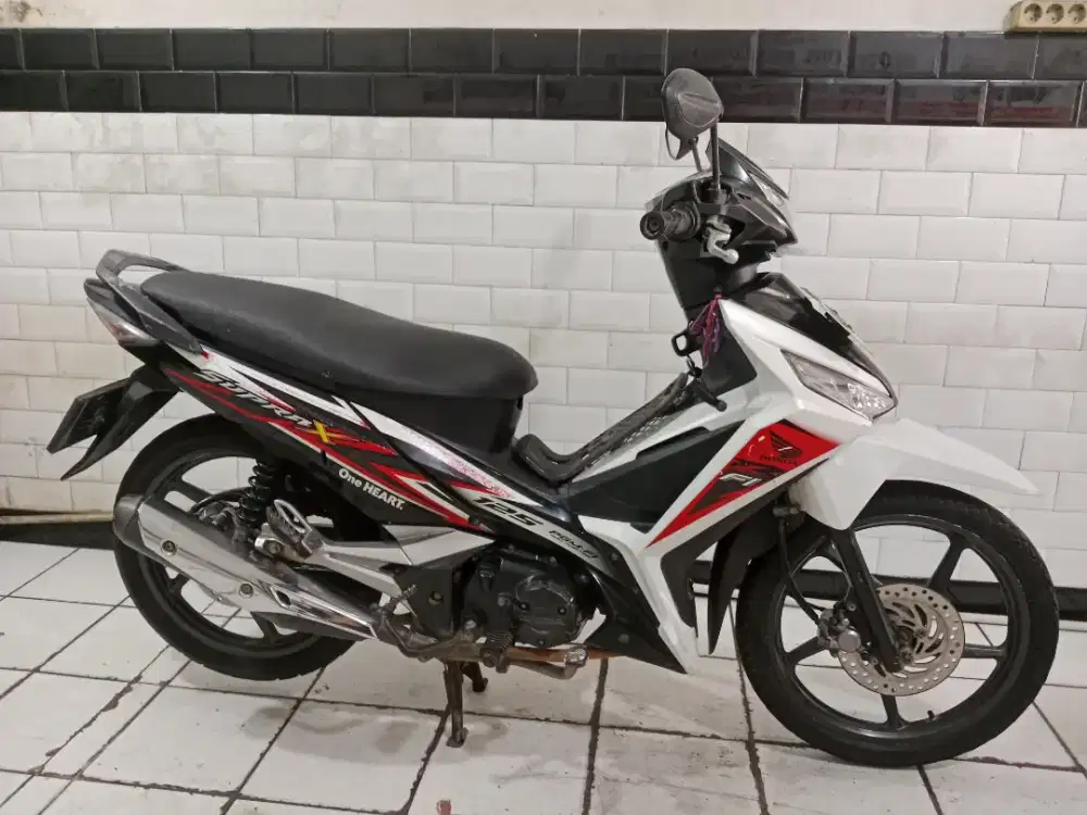 Supra x 125 tahun 2014 original bagus