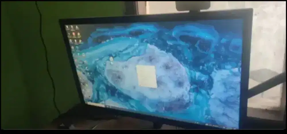 MONITOR LG 24 IN