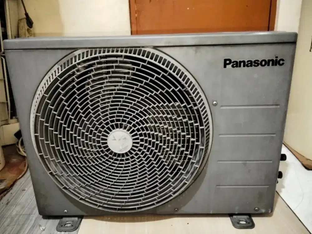 Outdor panasonic 1pk standar