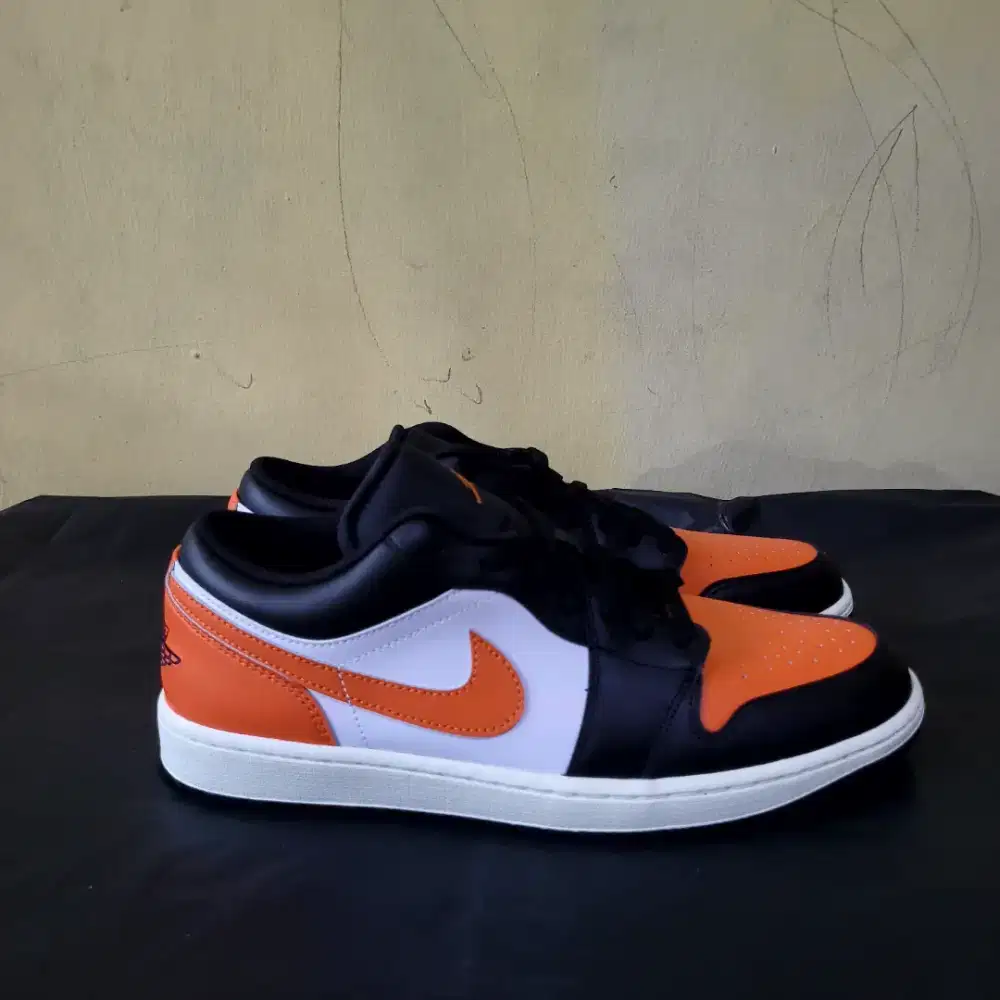 SEPATU NIKE ORIGINAL