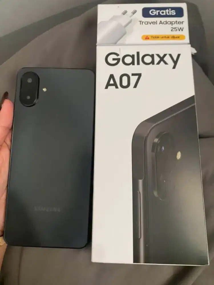 Samsung A07 hitam