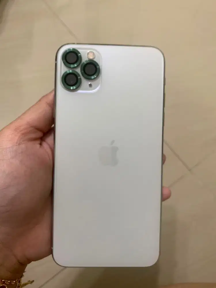 Dijual hp iphone 11 promax 256 ibox