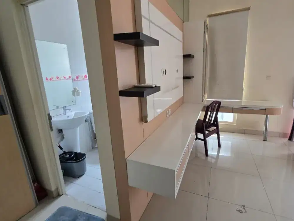 Dijual Rumah Green Lake City Semi Furnish