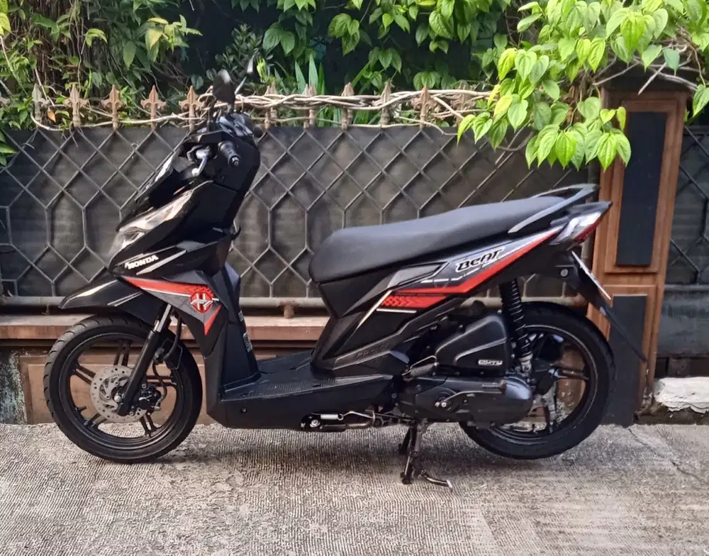 Forsale honda beat eco 2017