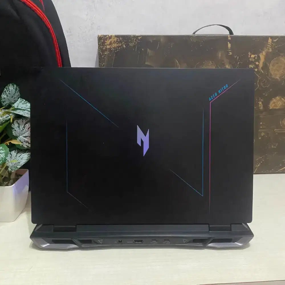 Acer Nitro V16 Ryzen 5 Ram 16 SSD 512 RTC 4050