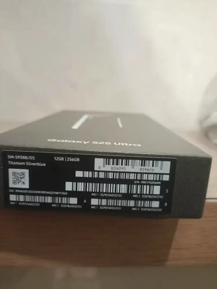 Samsung S25 Ultra 12/256 GB