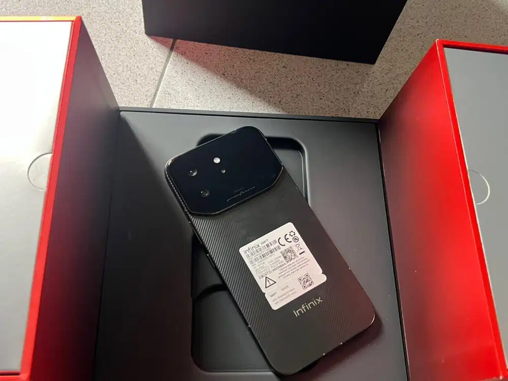 Infinix note 60 ultra 12/512 gb