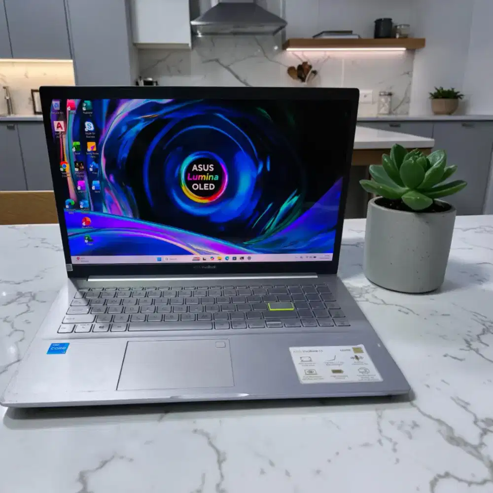 Laptop Asus Vivobook OLED X513EAN RAM 8Gb SSD 256Gb GEN 11 SLIM