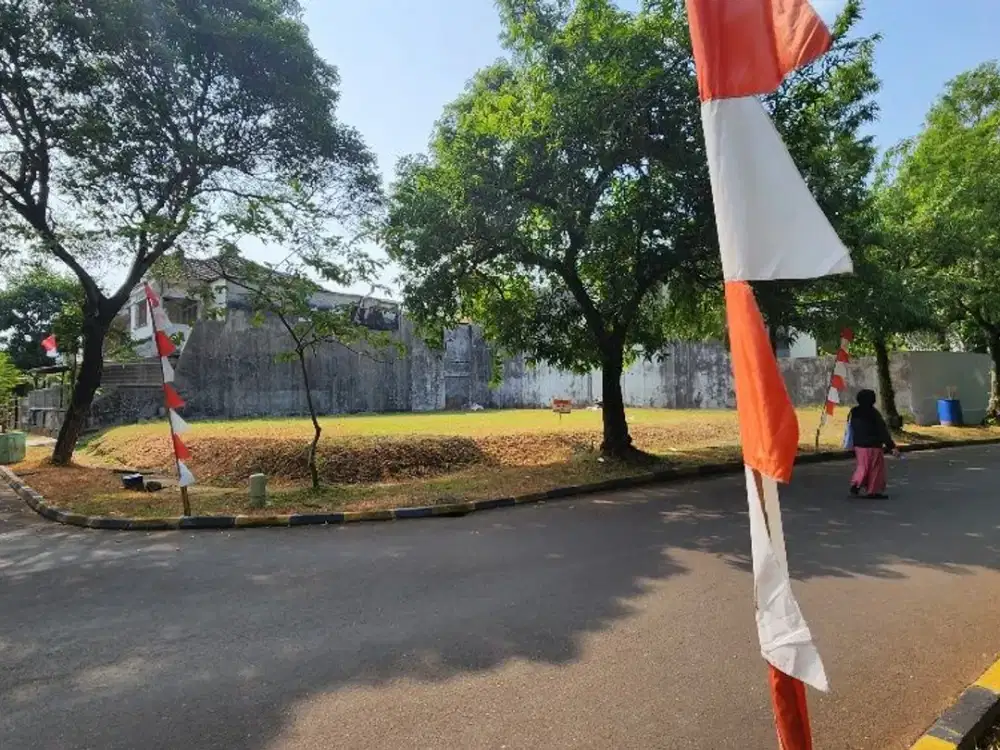 Kavling hoek river view di lokasi strategis Puspita Loka BSD City