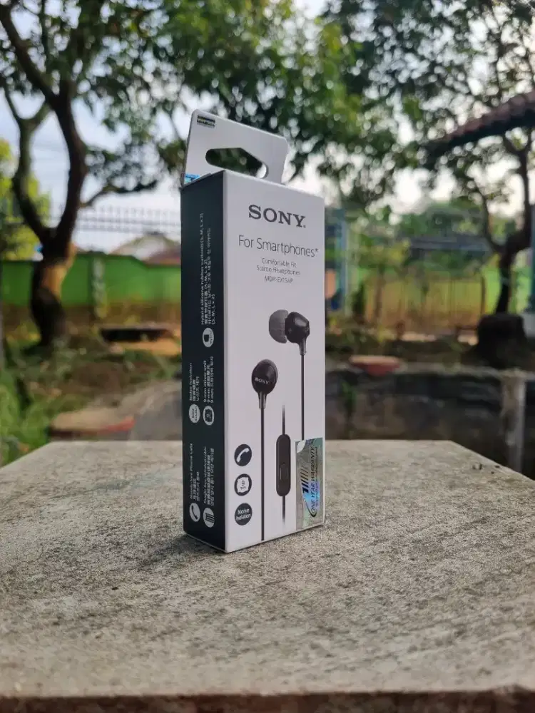 Headset SONY MDR-EX15AP Microphone In-Ear Pure Bass • NEW ORIGINAL