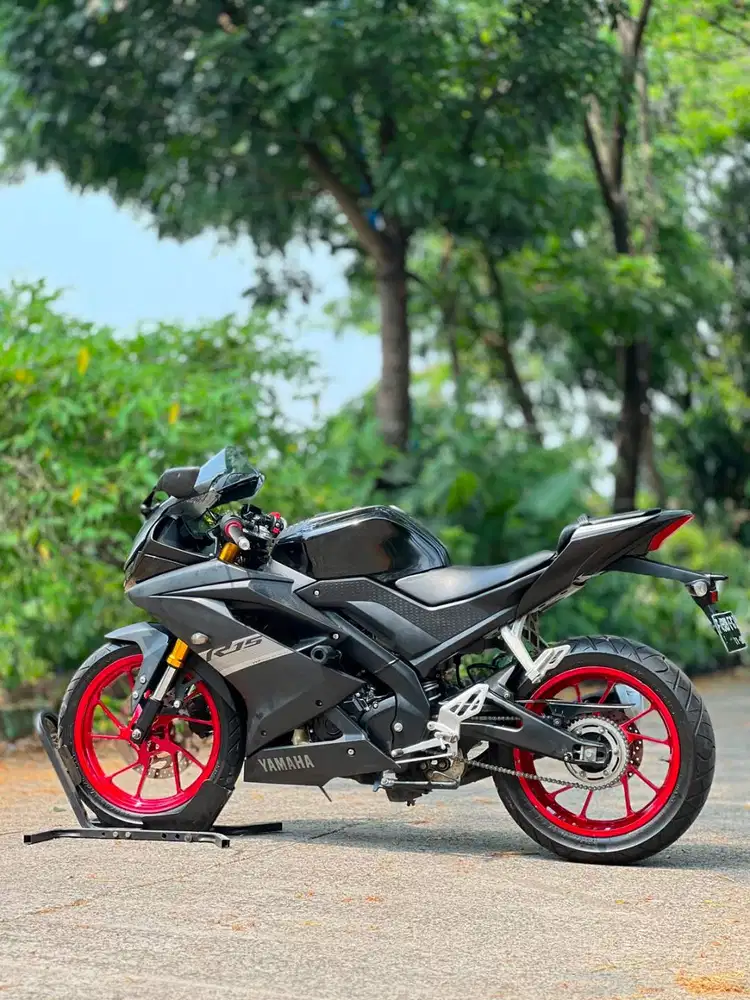 YAMAHA R15 V3 2021 BLACK KM RENDAH PAJAK HIDUP SIAP HARIAN