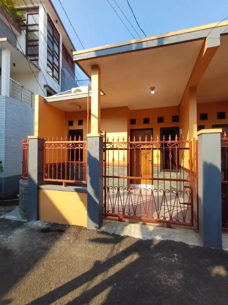 Dikontrakan Rumah strategis di Bintaro siap huni