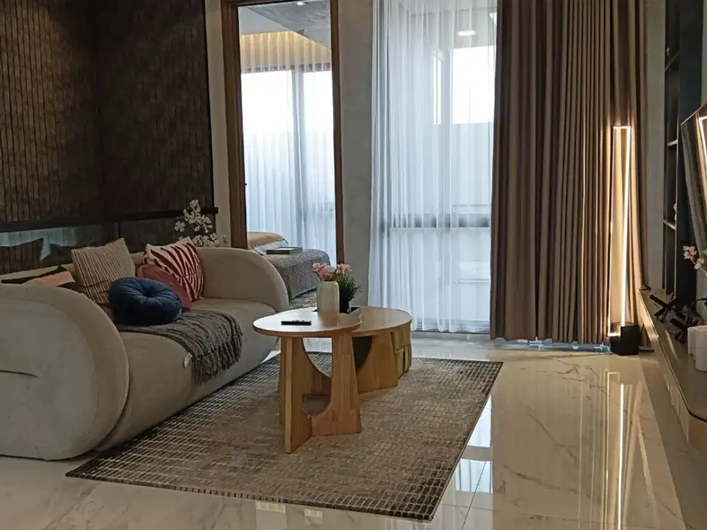 RUMAH DI KOTA BANDUNG MEWAH ASRI NYAMAN 2 LANTAI EXIT TOL 149 GEDEBAGE