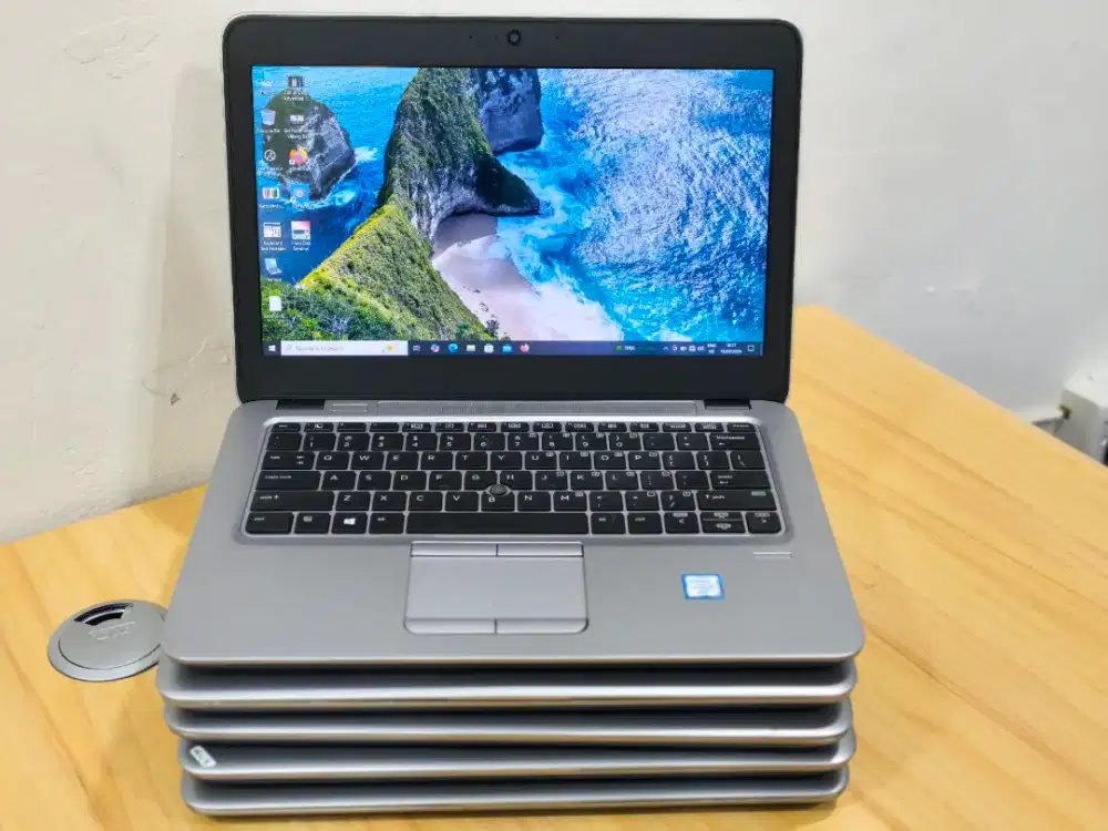 HP Elitebook 820  G3