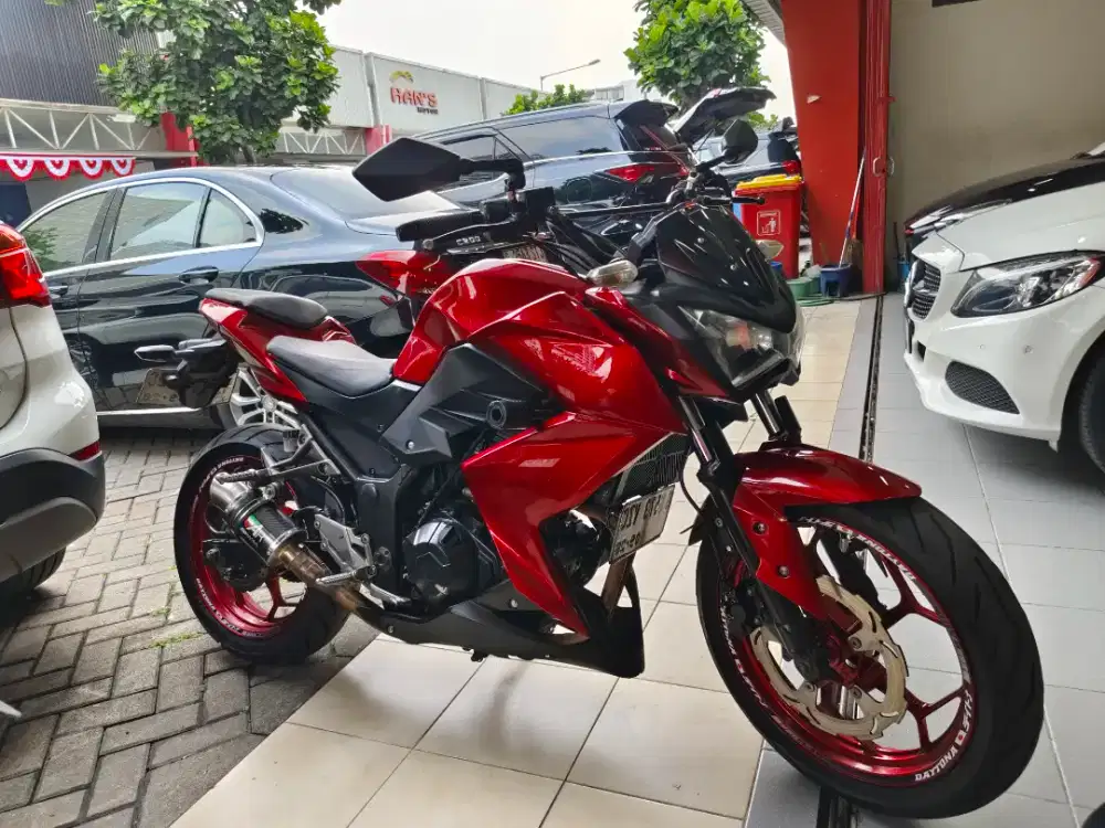 KAWASAKI NINJA Z250 DUA SILINDER 2013 MERAH SIAP GASS