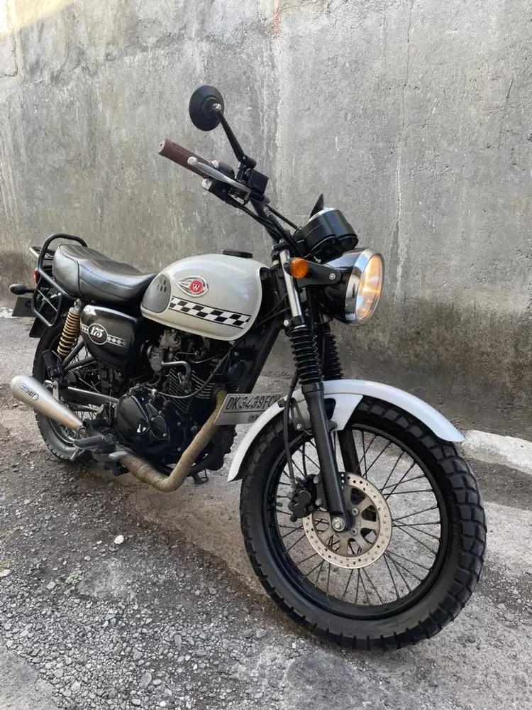 W175 cafe 2023  bintang dewata motor