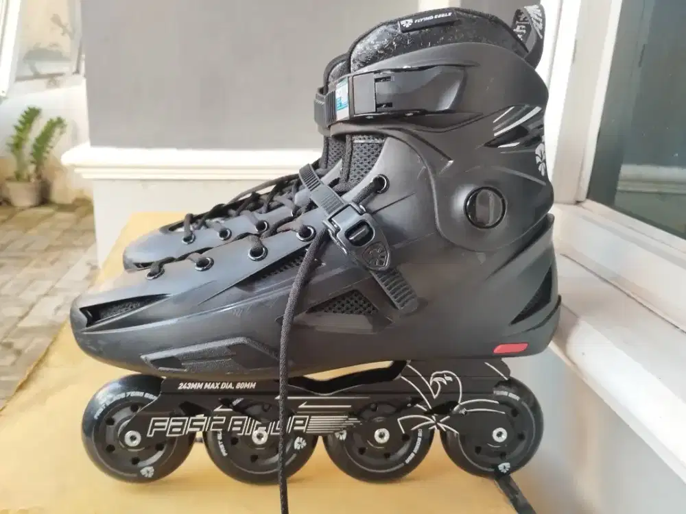 Sepatu Roda Inline Skate Flying Eagle FBS+ Fastblade
