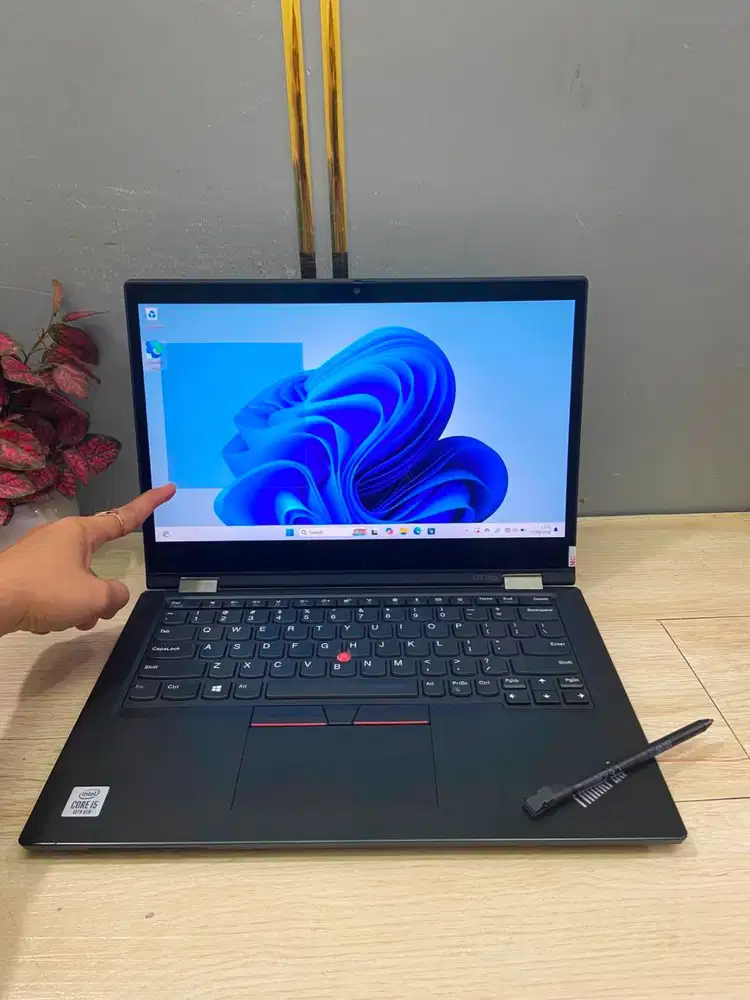 Laptop Lenovo Thinkpad Yoga L13 Core i5-10210U RAM 8GB 13.3inch N-ETM