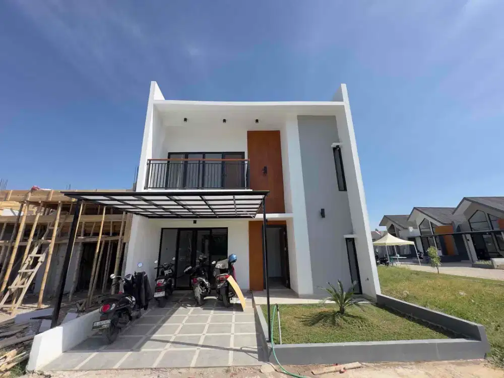 RUMAH 2 LANTAI DEKAT KAMPUS UNHAS MAKASSAR
