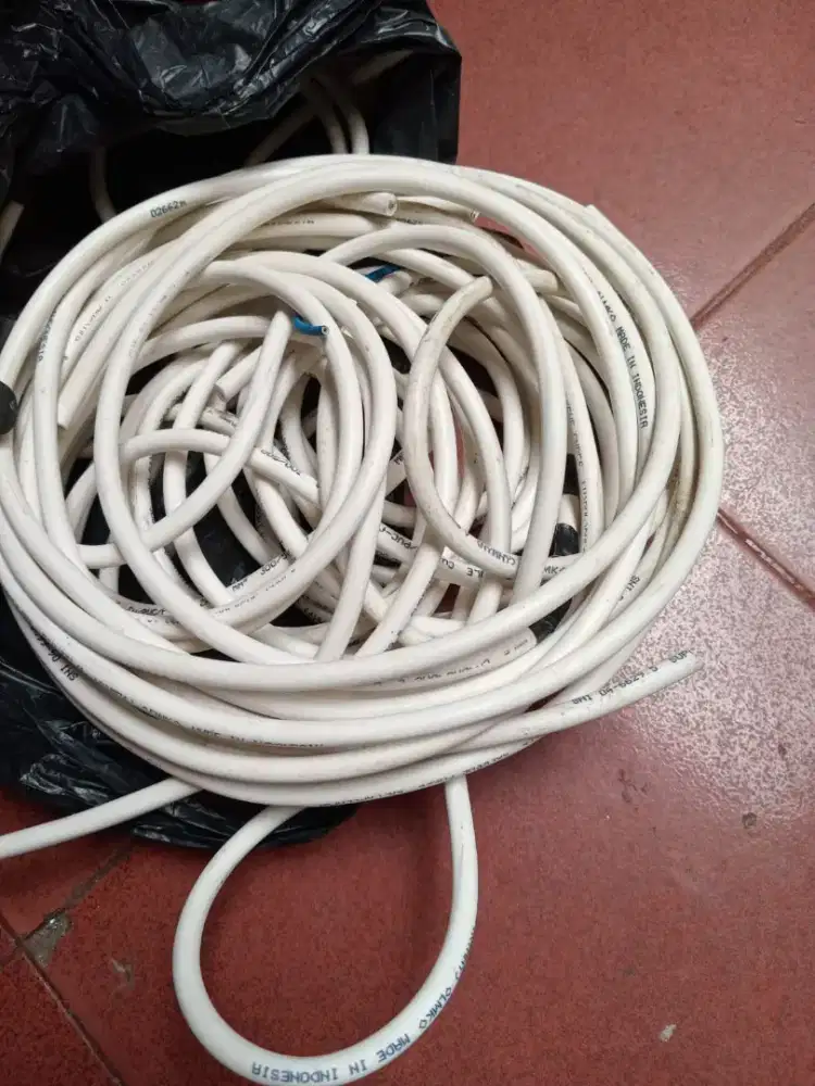 Kabel potongan supreme 15M