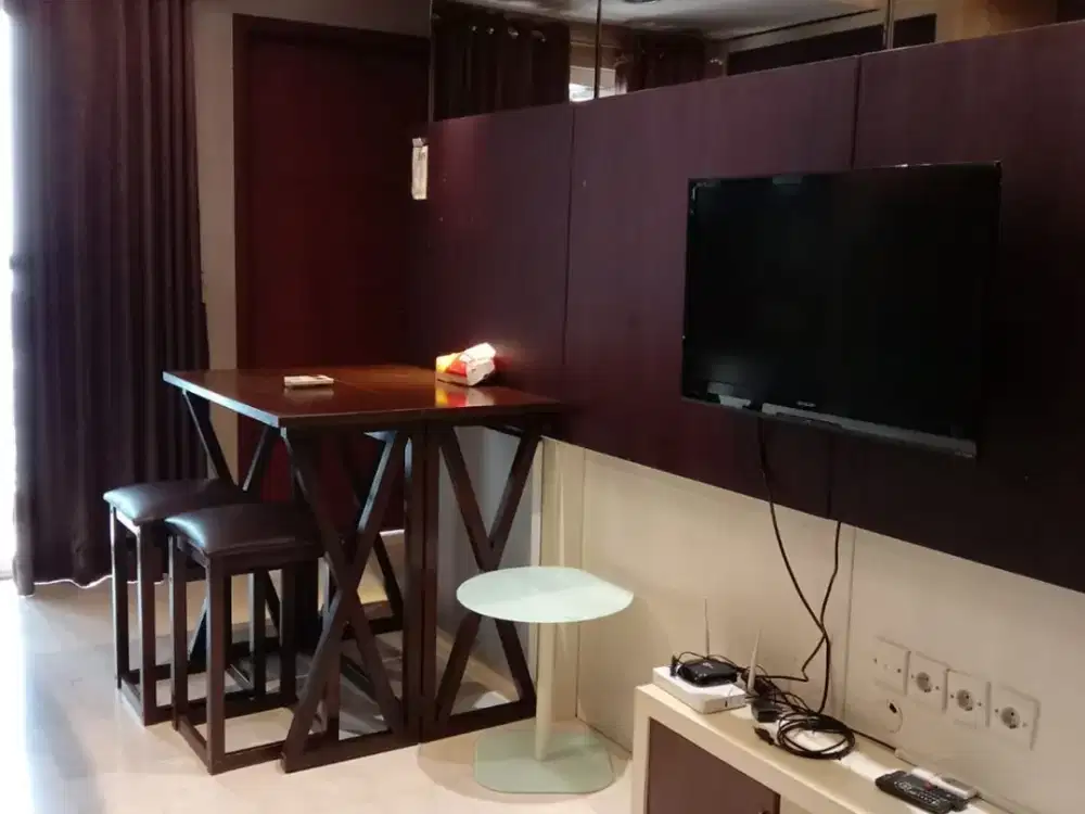 Disewakan Apartemen Royal Mediterania Garden Tower Lavender Furnished