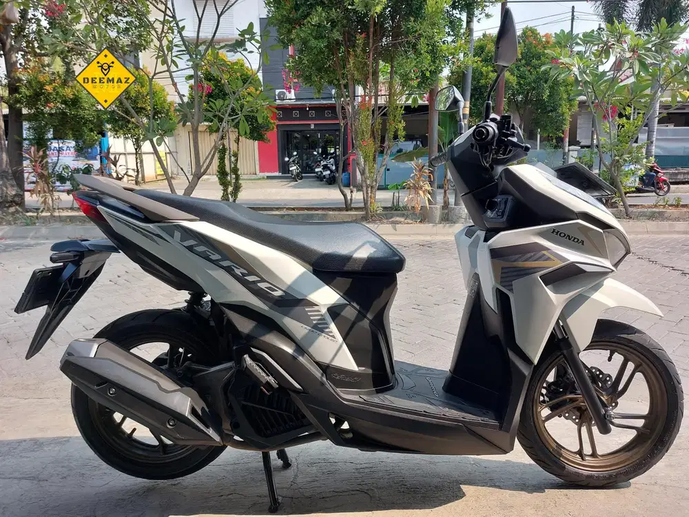 (DP 1 Jt)‼️ Vario 125 CBS ISS Keyless Putih 2023 Cash & Kredit