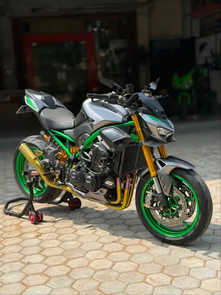 KAWASAKI Z900 SE 2026