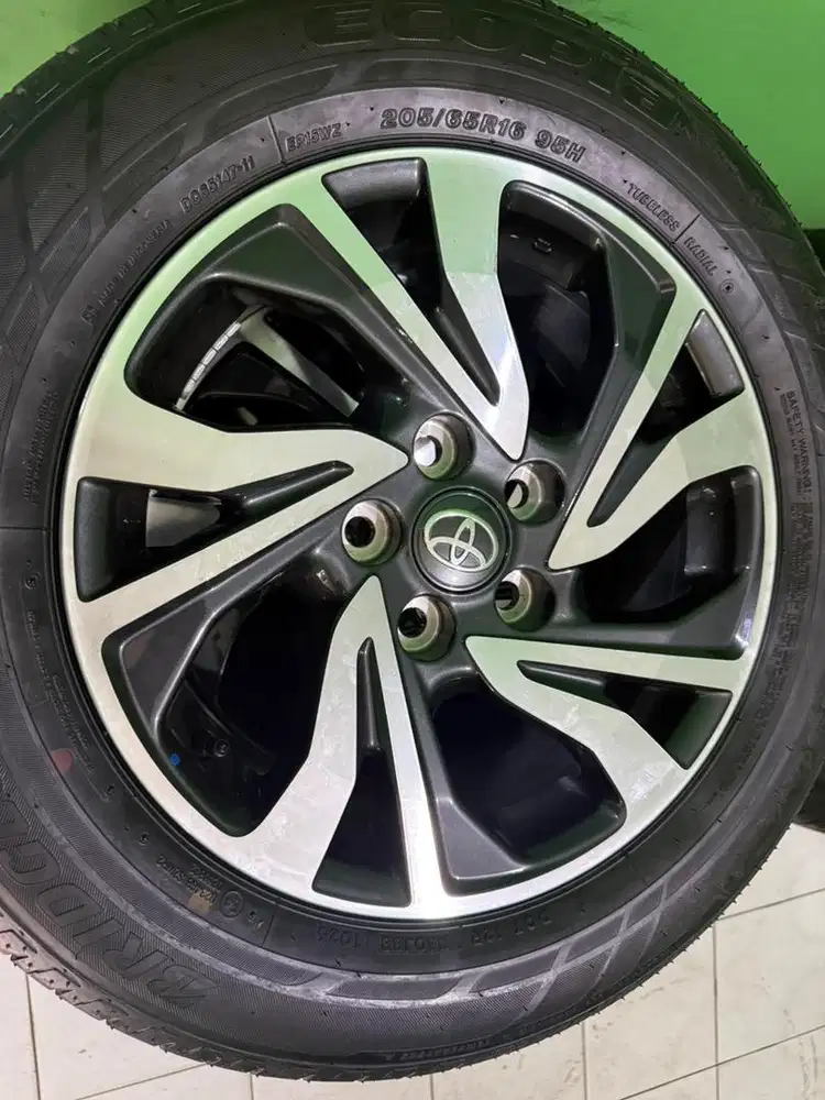 Velg inova Rebon Facelife R.16 ori