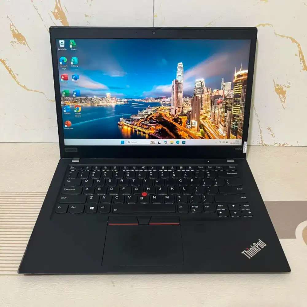 Laptop Lenovo ThinkPad T495s.