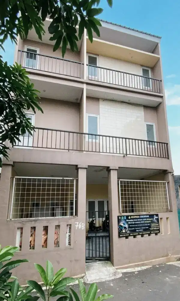 DIJUAL KOST 18 KAMAR DEKAT UIN CIPUTAT, INCOME RP.18 JT/BULAN