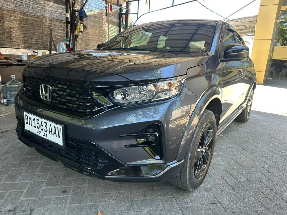 Honda New WRV E CVT 2026 km Seribuan