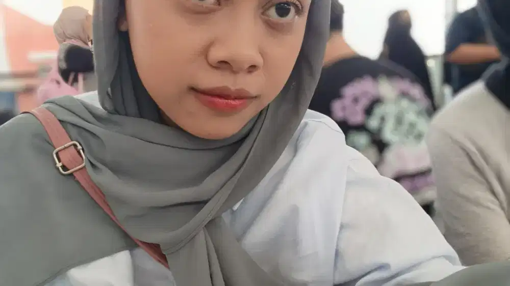 Mencari lowongan kerja admin staff