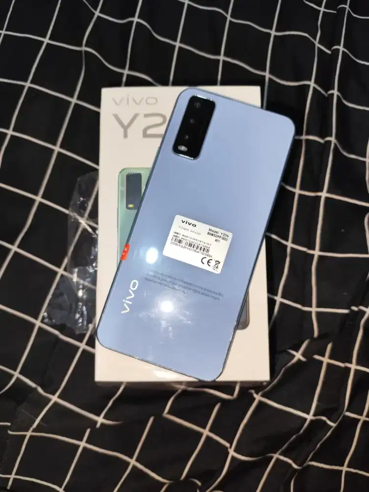 Vivo y20s 8/256 Masi baru