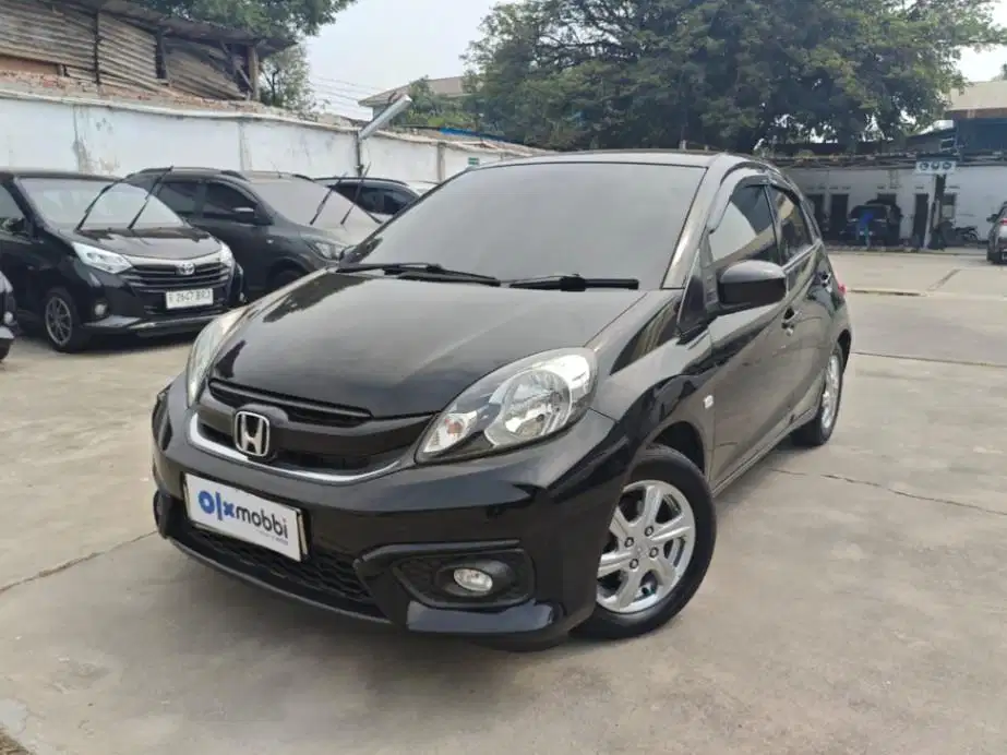Pajak Panjang - Honda Brio Satya 1.2 E Bensin-AT 2017