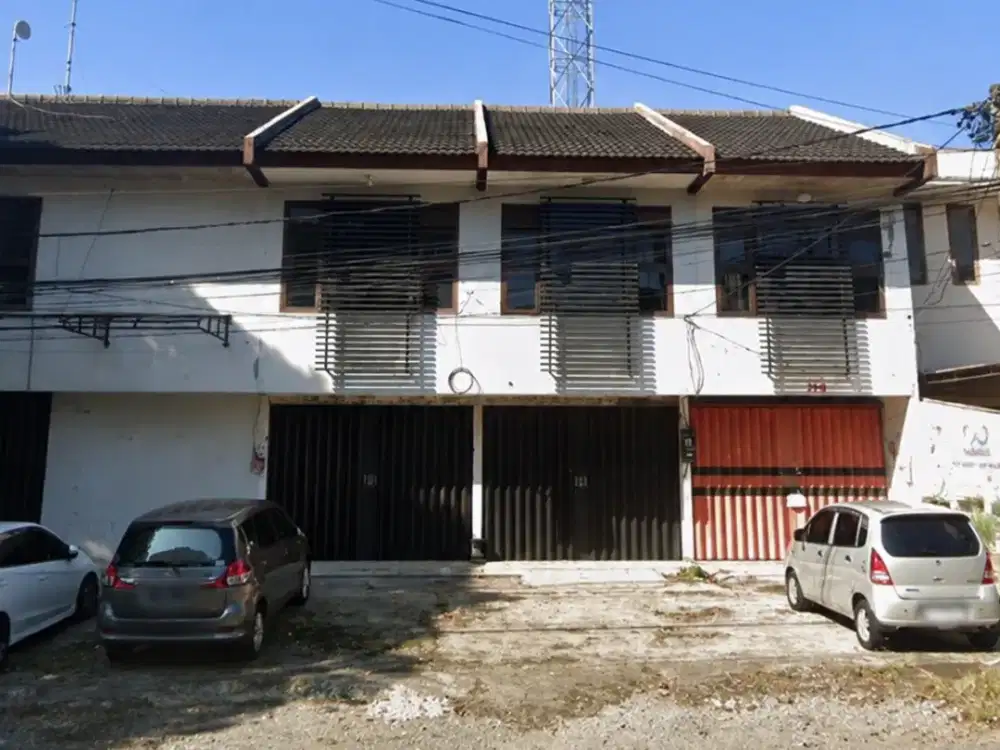 Ruko Strategis di Jl. Indragiri Blimbing. Dekat Exit Tol Malang, Araya Golf & Family Club, Plaza Araya, Stasiun Blimbing, RS Persada Hospital. MLG0011