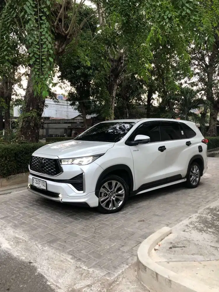 Innova Zenix Q TSS Modellista Hybrid 2024
