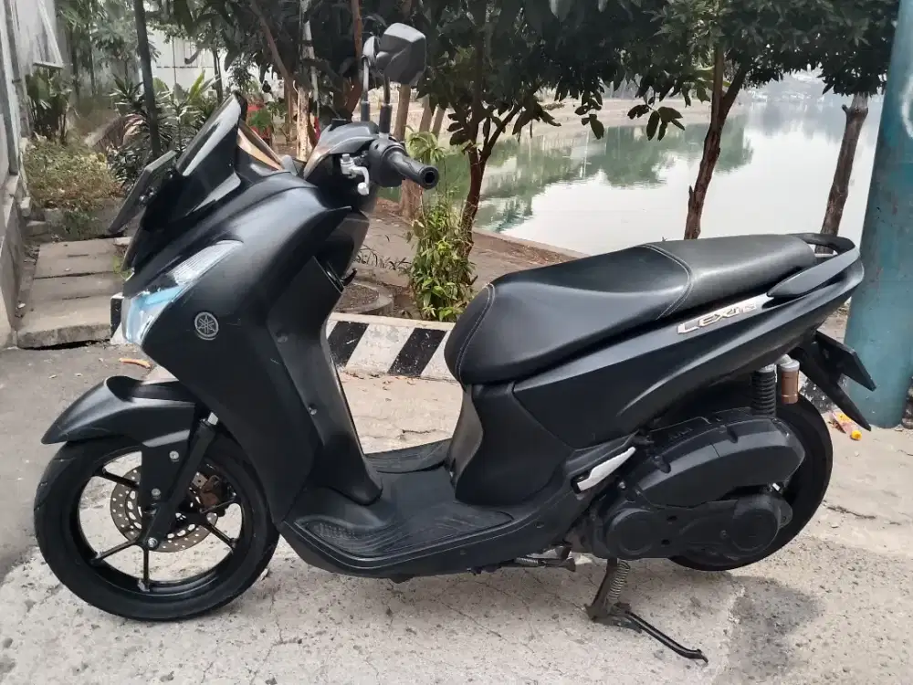 Yamaha Lexi kayles th 2023 pajak on. Plat B tangsel