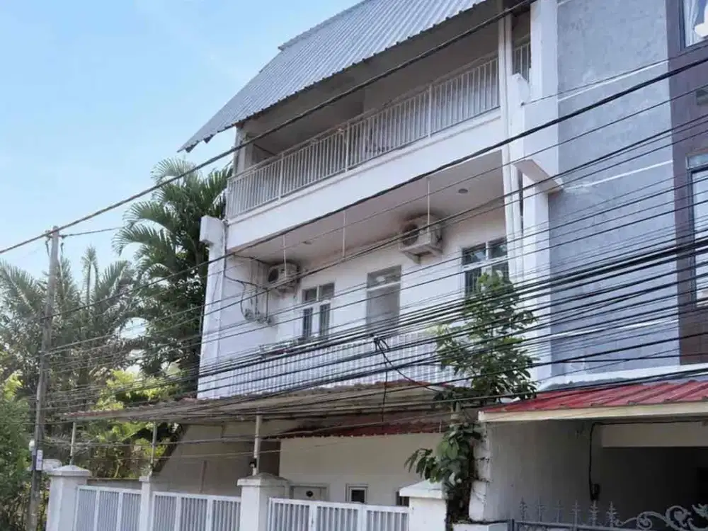 DIJUAL CEPAT – Kost Premium Full Occupancy di Area Kemang, Jakarta Selatan