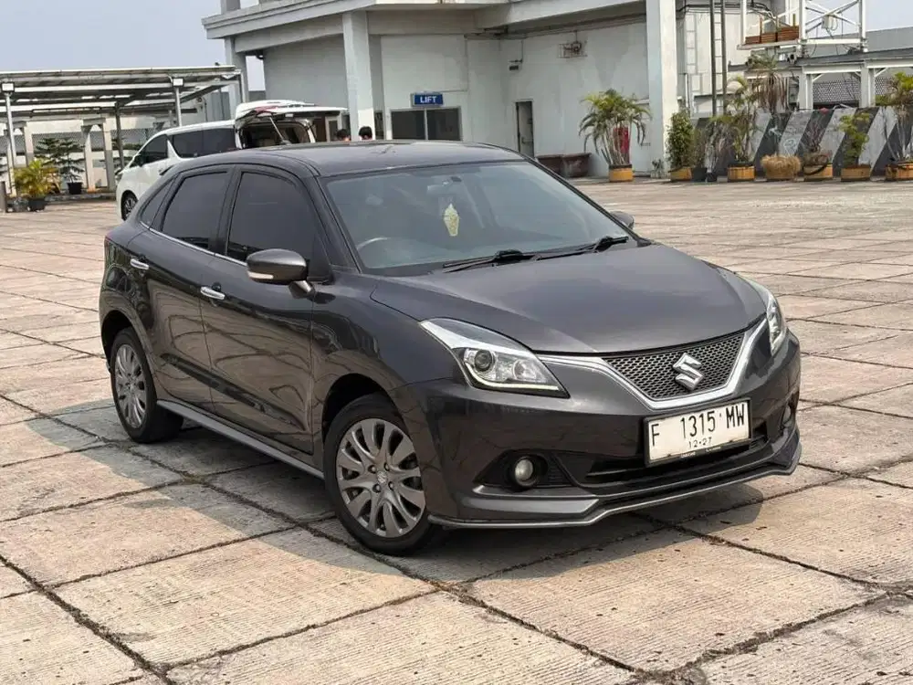 ‼️dp10‼️Suzuki Baleno Hatchback at matik abu 2017 2018 2019